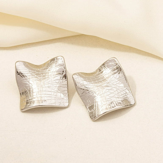 IRREGULAR RECTANGLE EARRINGS