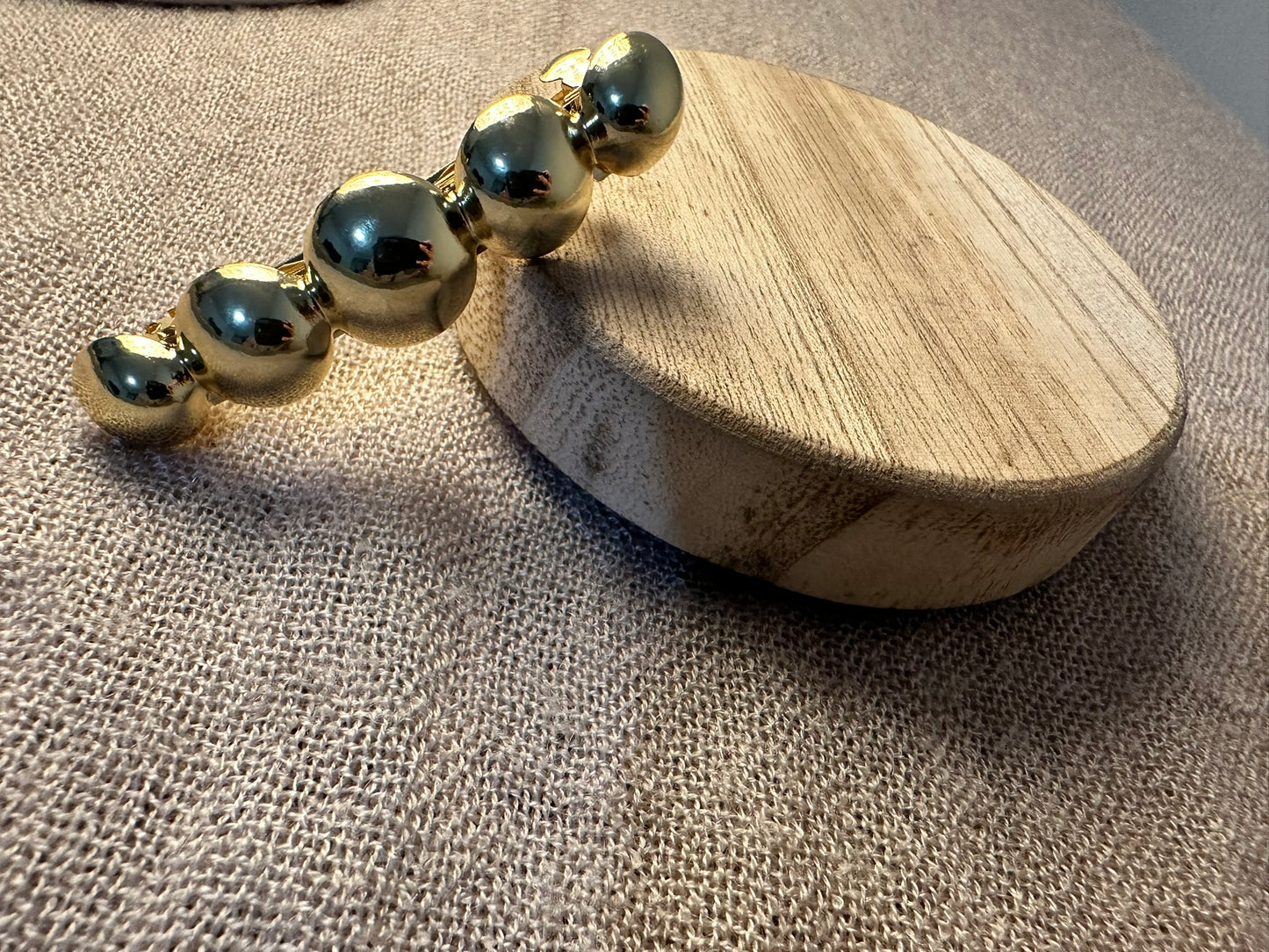 CATERPILLAR HAIR CLIP