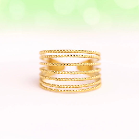 SEVEN-LAYERED TWIST RING