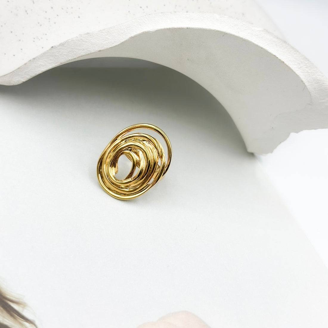 INFINITE CIRCLE RING