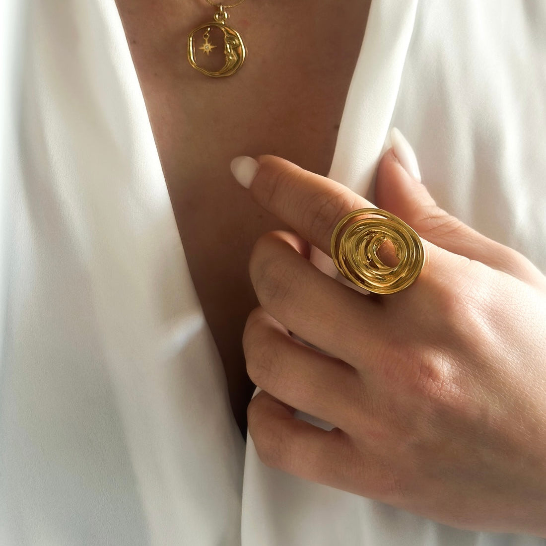 INFINITE CIRCLE RING