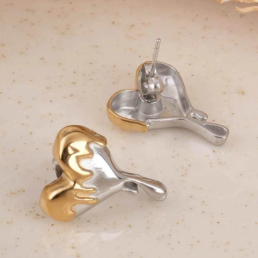 DRIPPING HEART STUD EARRINGS
