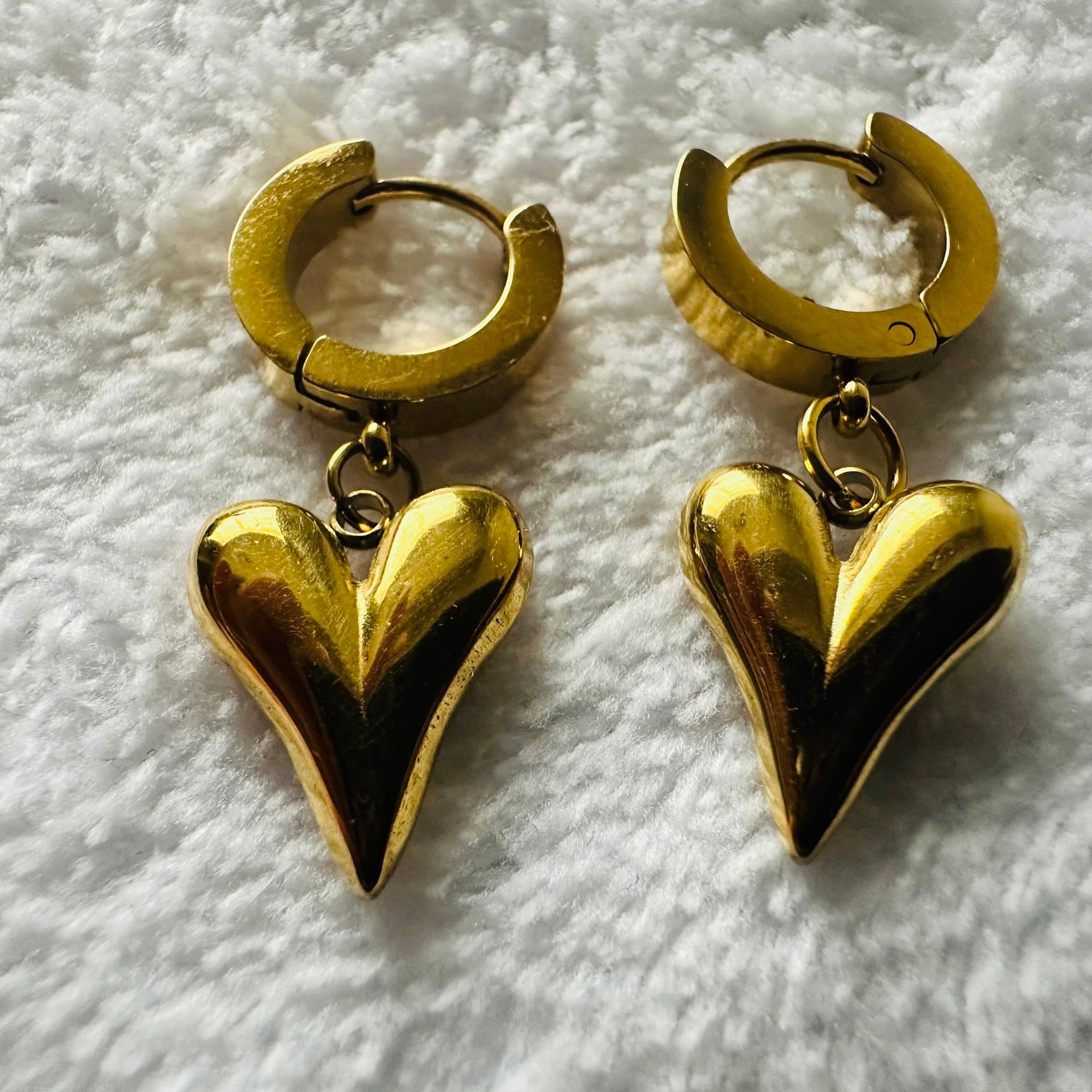 HEART EARRINGS