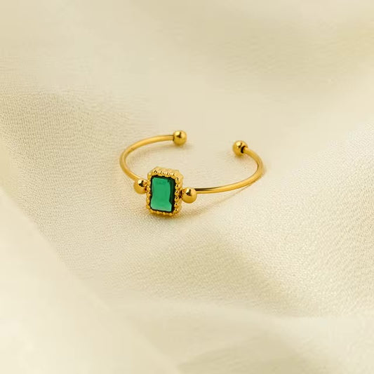 EMERALD RING