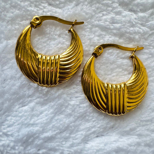 DIVINE DROPS HOOPS