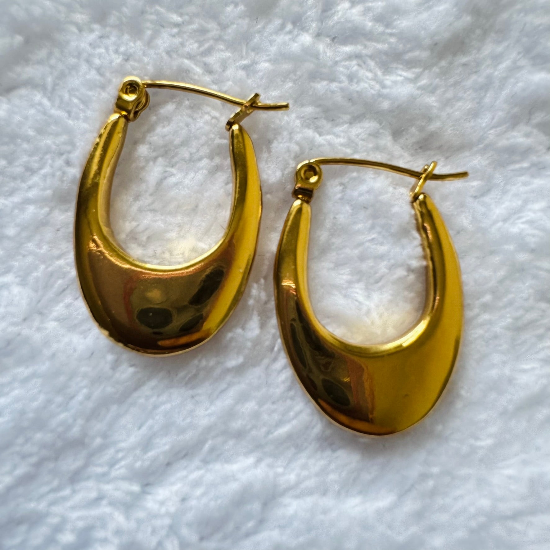 THE IT-GIRL HOOPS