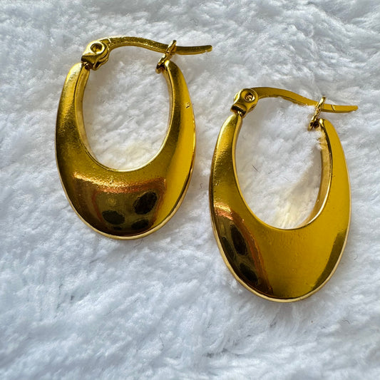 BOLD OVAL HOOPS